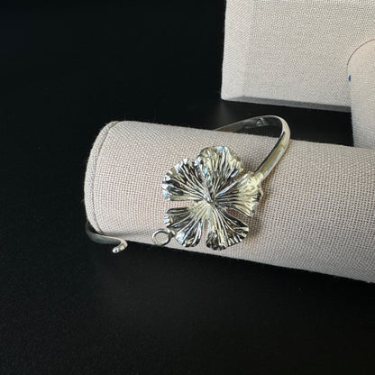 Large Hibiscus Flower .925 Sterling Silver Hook Bangle, 1 piece